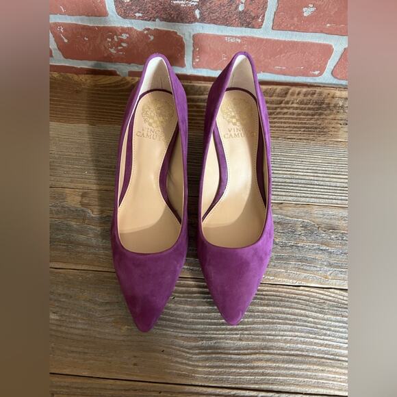 Vince Camuto | Purple Suede Pointed Toe Heels - Picture 3 of 5